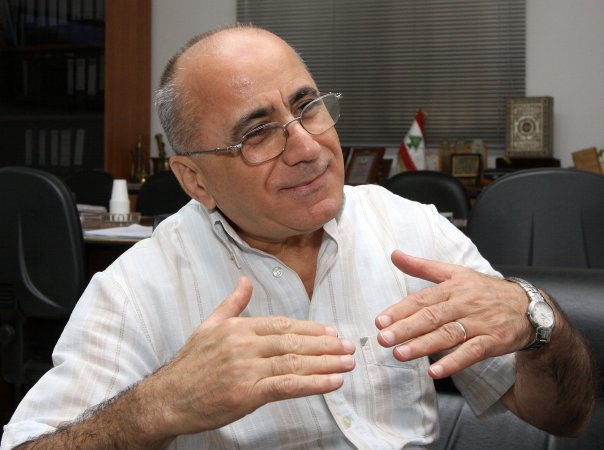 حكاية فحص .. ما بين بيروت والرياض