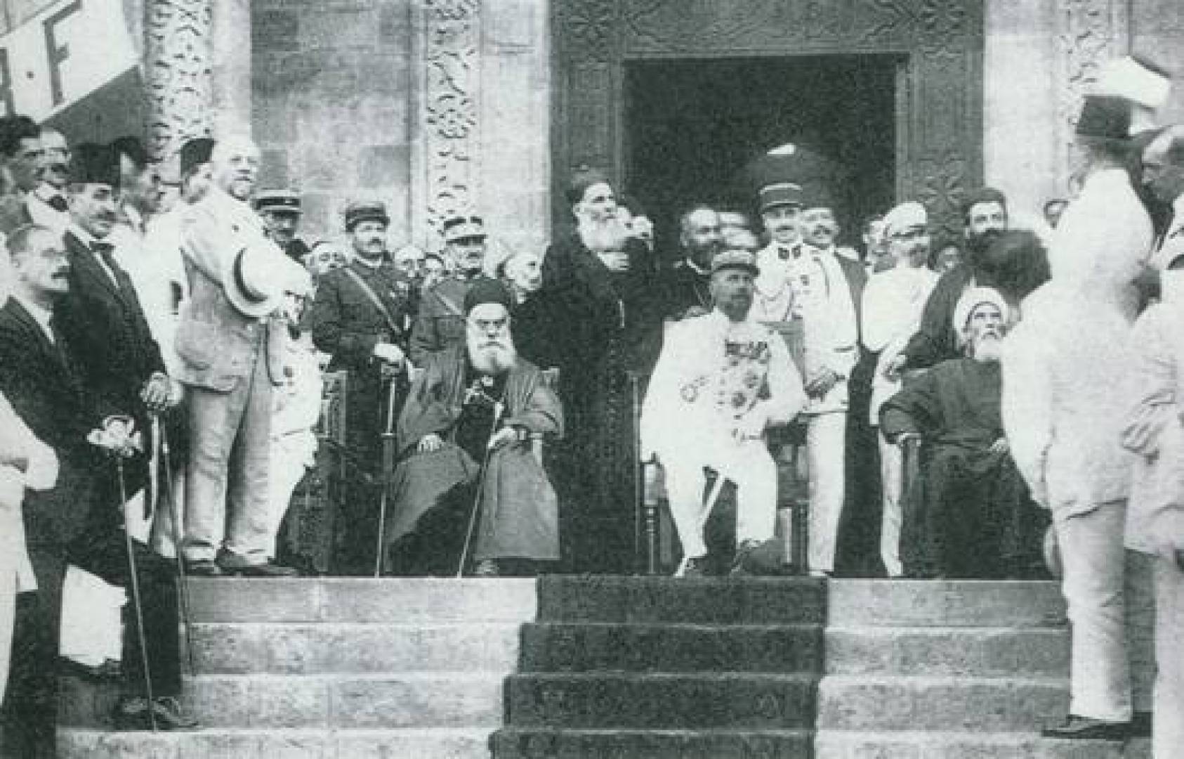 لبنان في مئويته: مسرح مجاعة وجائحة!