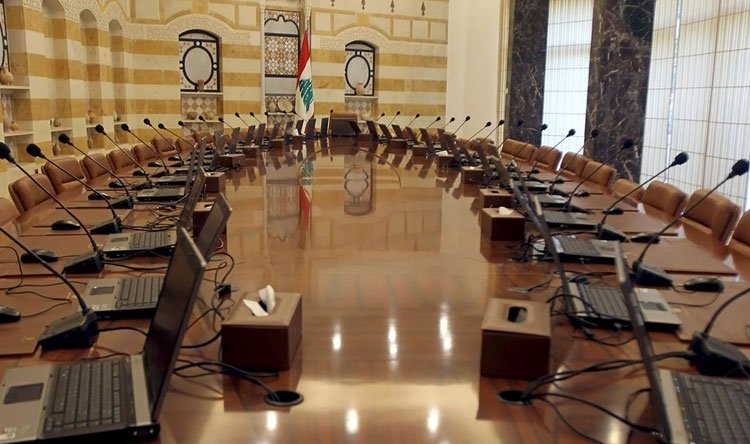 هزل التشكيل ومسرحيات الوقت الضائع!