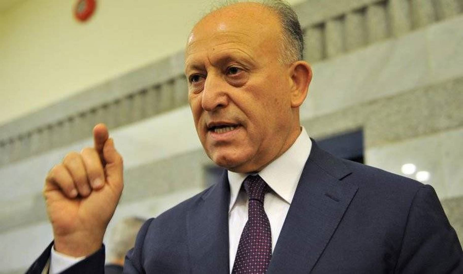 ريفي: «النيترات» أُرسِلت الى لبنان من قِبل «الحرس الثوري الإيراني»