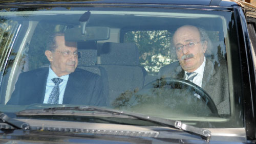 الكيمياء المستحيلة بين حاكم بعبدا وبيك المختارة.. خلافات لها تاريخ