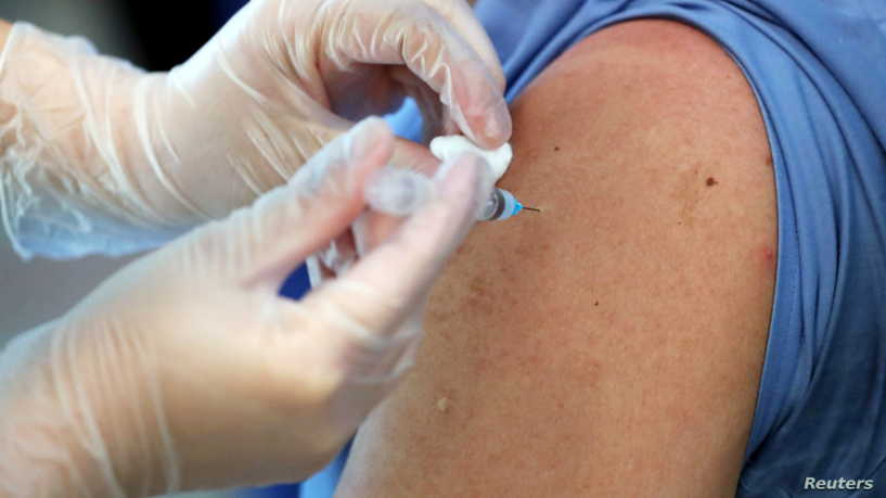 وزير الغفلة ونوائب الأمّة يقرصنون لقاح كبار السنّ