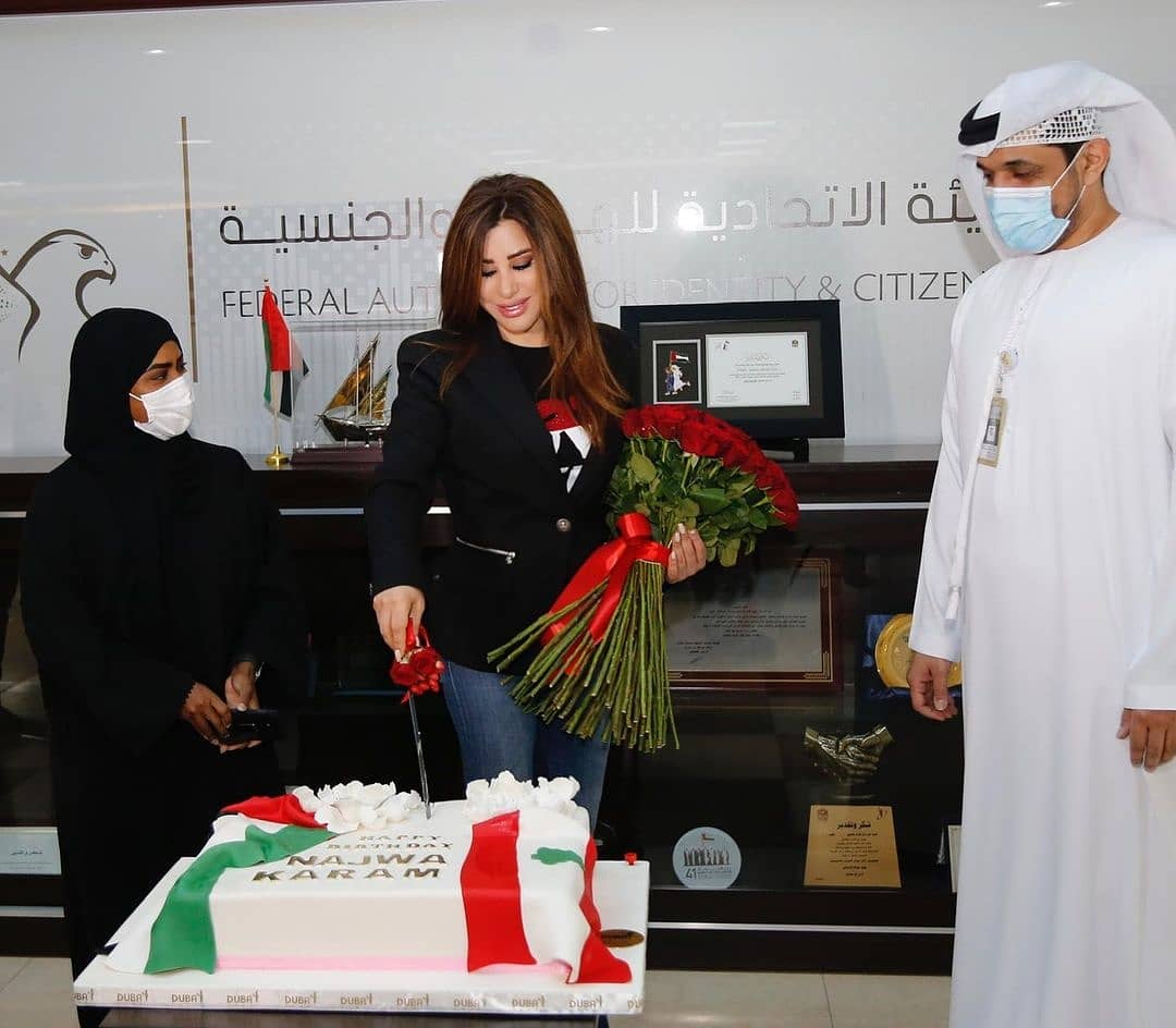 نجوى كرم تعلن حصولها على «الإقامة الذهبية» في الإمارات.. «صارت الفرحة اثنين» (صور)