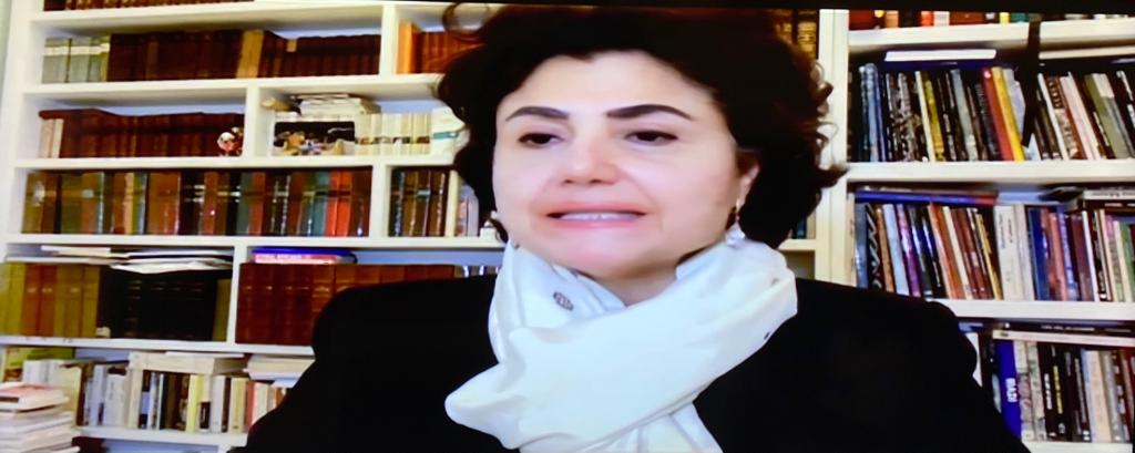 رشا الأمير: المصالحة صعبة مع العقول المؤدلجة.. والنضال في لبنان خيار انتحاري!