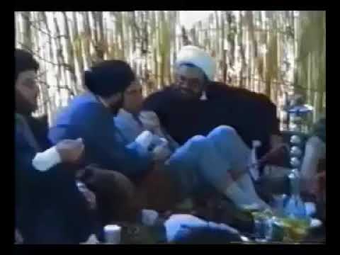 غازي كنعان يجمع نصرالله والطفيلي.. و«النرجيلة» رابعتهم (فيديو)