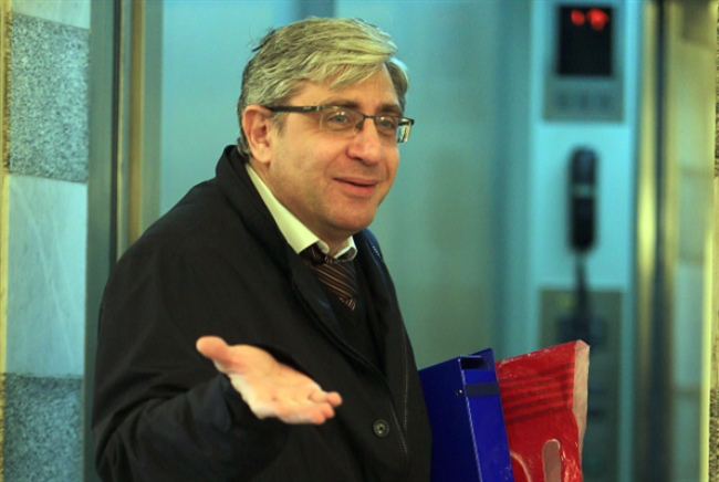 تراجع يا طارق