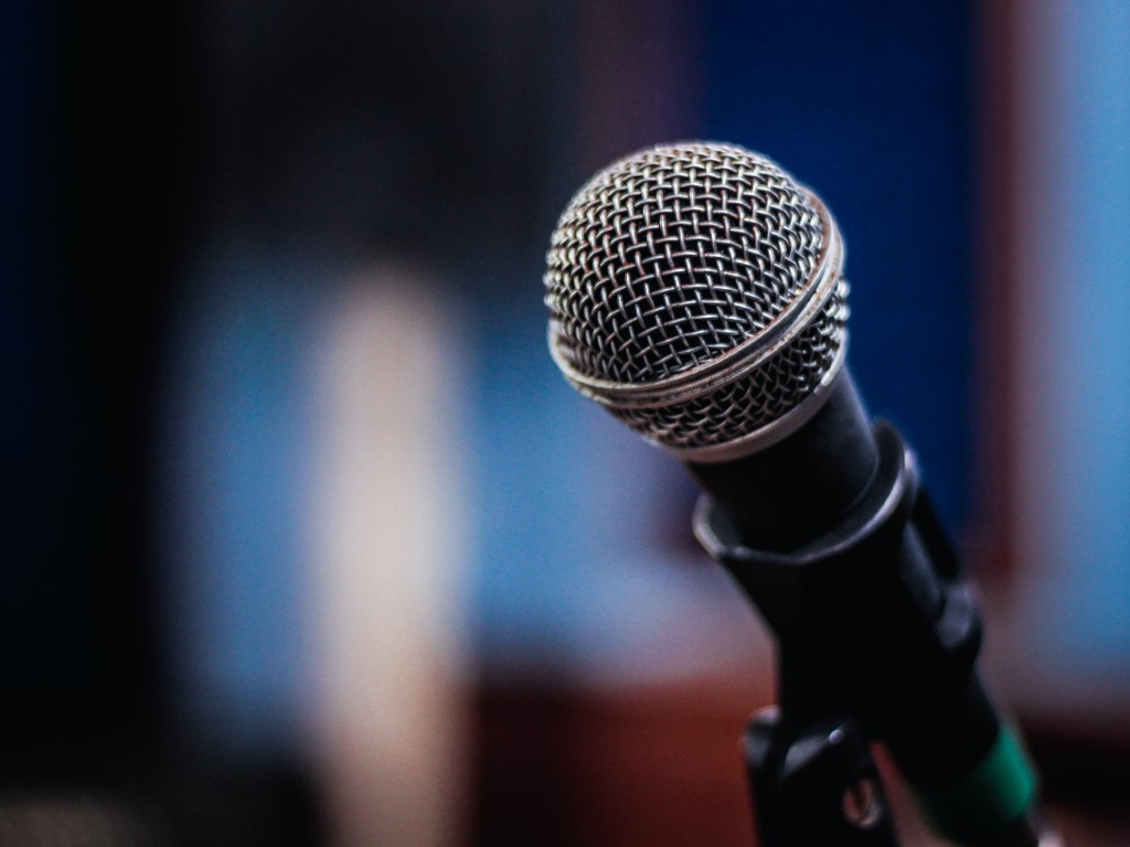 بالفعل لا بالقول