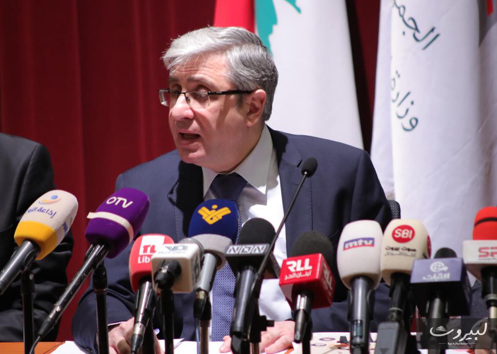 أقوال لا أفعال