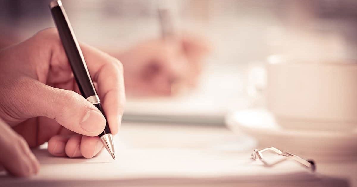 الكتابة الساخرة المهددة بالانقراض