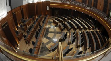 empty-parlement