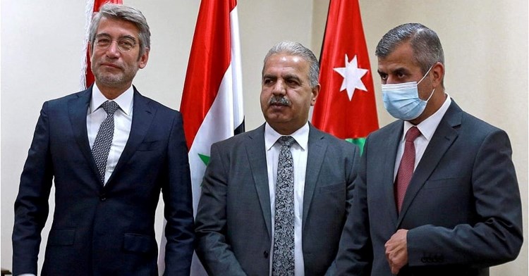 هلأ عم تحكوني بالليسترين