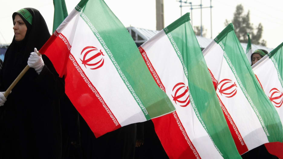 العالم منشغل بأزمة الطاقة وإيران بأحلام الهيمنة!