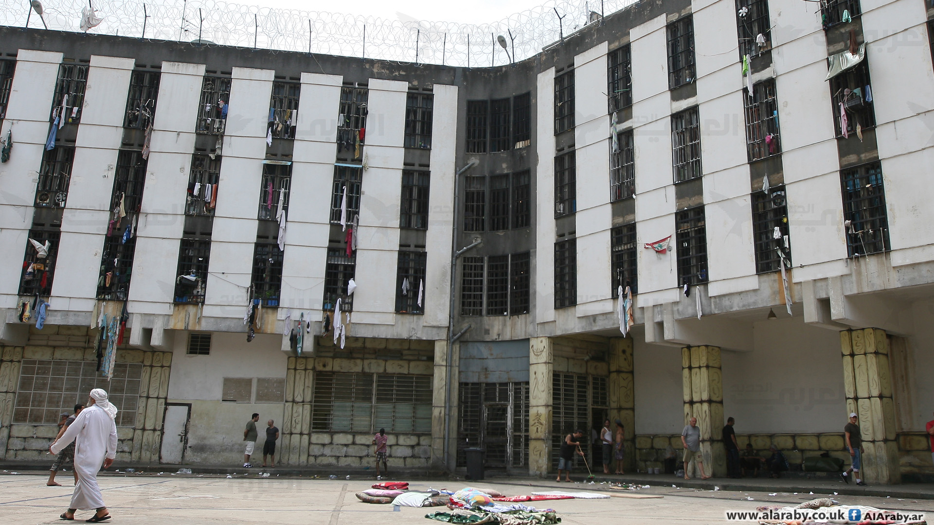 عسكر على مين