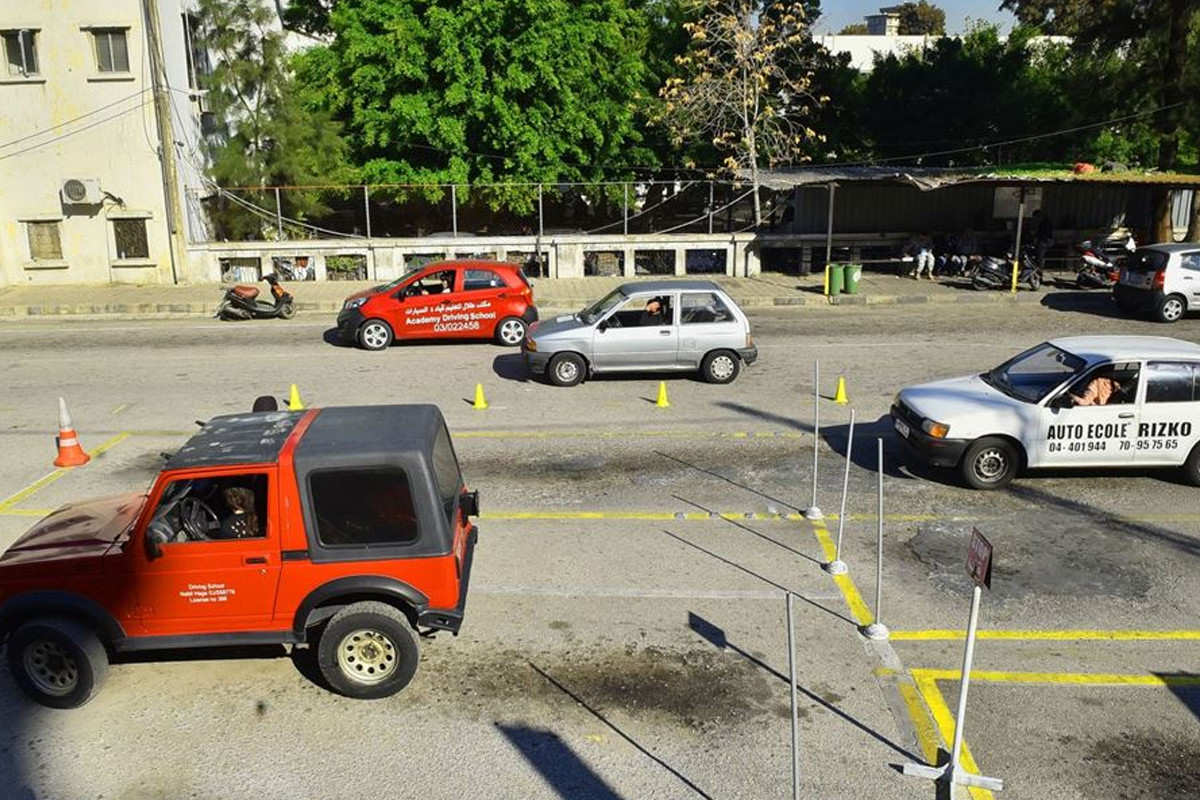 احذروا خيانة جديدة على الطريق.. يتسابقون لتغطية منهبة النافعة!