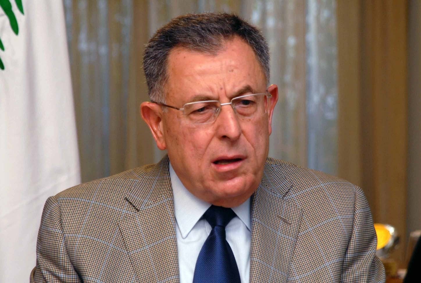 السنيورة نعى حسان حلاق: قامة فكرية وأكاديمية