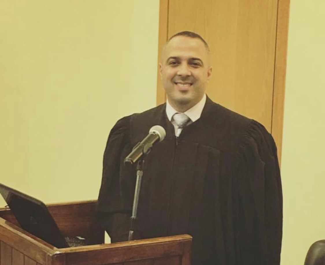 حاصدا المركز الاول .. المحامي الدكتور محمد بالوظة يستعدّ لتجربة الدكتوراه الثالثة في الحقوق