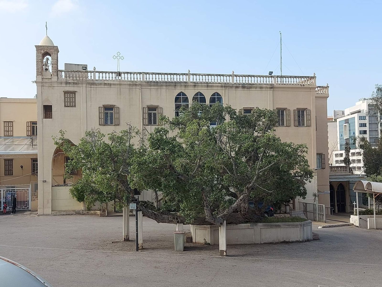 برنامج علمي وثقافي حافل في مدرسة مار الياس بطينا