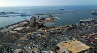 LEBANON-PORT-BLAST-FIRE