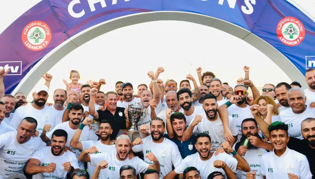 الأنصار “يتزعّم” كرة القدم اللبنانية