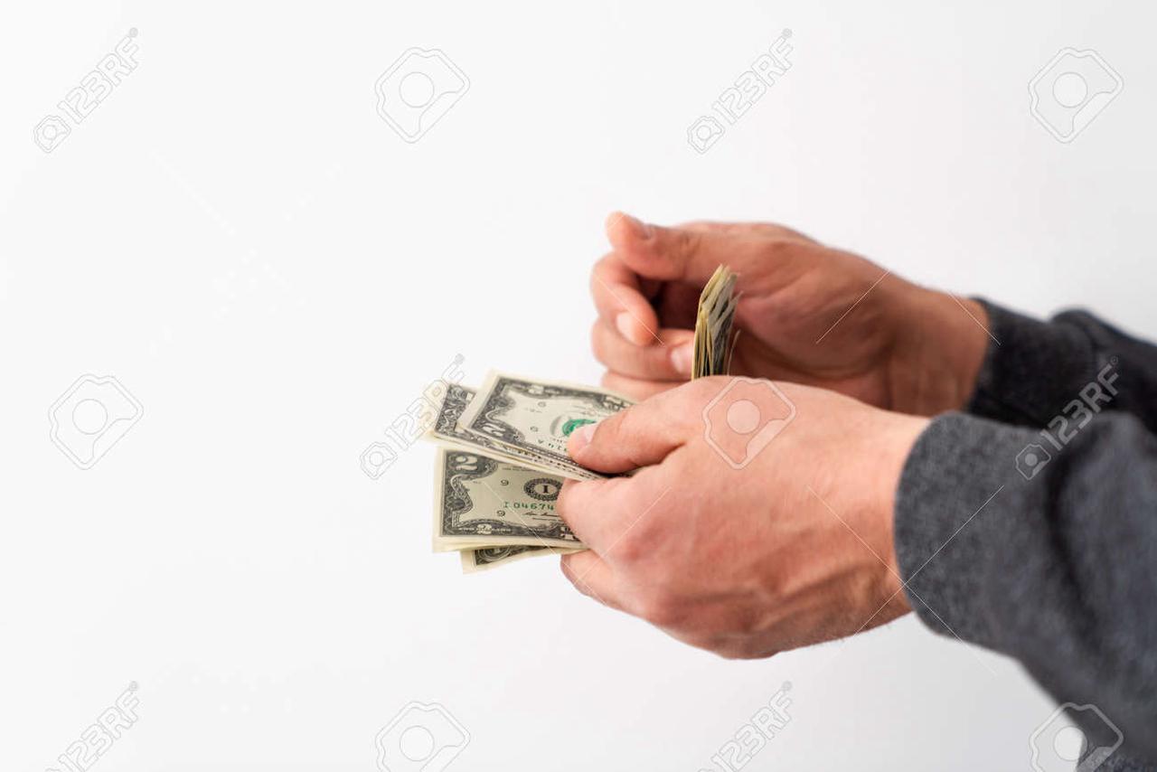 أننا نتعرض للسرقة… ولكن بصمت